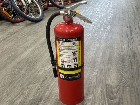 FULLY CHARGED 10IB FX ABC FIRE EXTINGUISHER