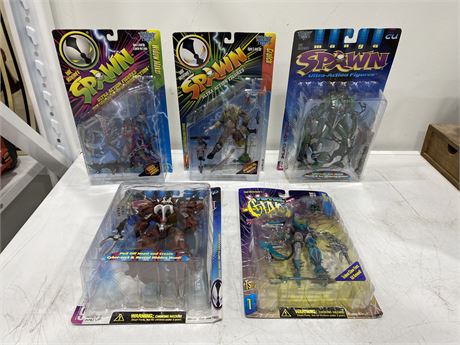 5 CARDED MCFARLANE FIGURES - 1 SIGNED BY TODD MCFARLANE