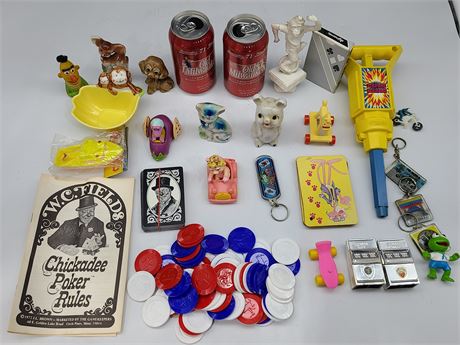 VINTAGE LOT OF COLLECTIBLES TOYS FIGURINES ETC