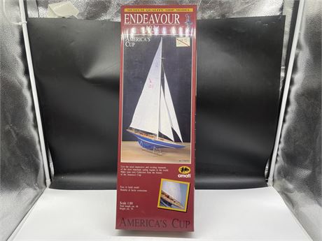 ENDEAVOUR 1934 AMERICA CUP MODEL