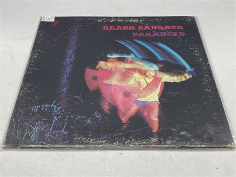 EARLY GATE FOLD PRESSING BLACK SABBATH - PARANOID - VG (lightly scratched)