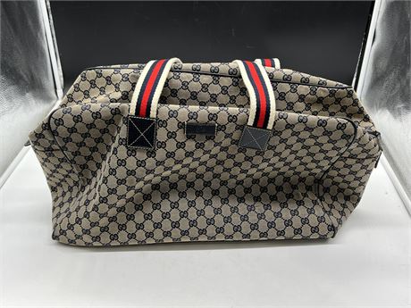 LARGE GUCCI HAND BAG (23” wide)