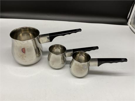 SET OF 3 QUALITY MID CENTURY STAINLESS JUGS