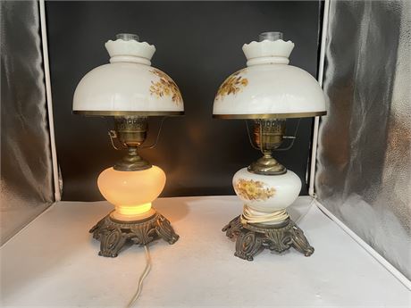 2 MCM TABLE LAMPS 19”