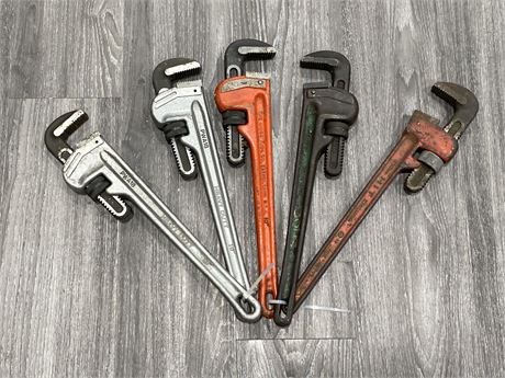 5 LARGE PIPE WRENCHES (18”)