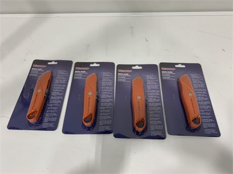 4 NEW UTILITY KNIVES