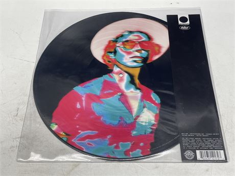 BECK - HYPERSPACE (2020) PICTURE DISC - EXCELLENT (E)