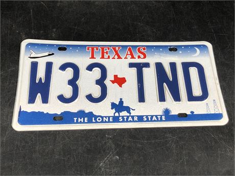TEXAS “COWBOY” LICENSE PLATE (VERY GOOD CONDITION)