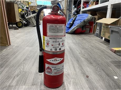 FULLY CHARGED VINTAGE 10IB FX ABC FIRE EXTINGUISHER