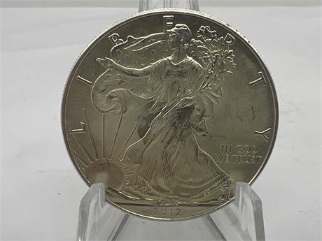 1 OZ 999 FINE SILVER 2012 USA LIBERTY COIN