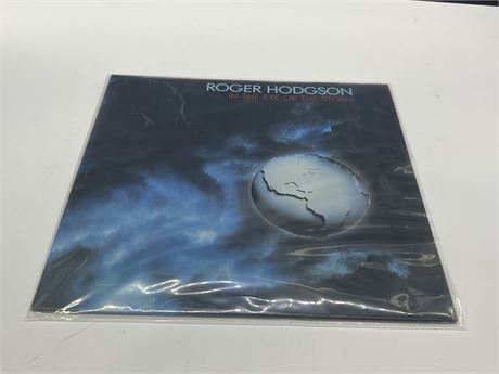 ROGER HODGSON - IN THE EYE OF THE STORM - NEAR MINT (NM)