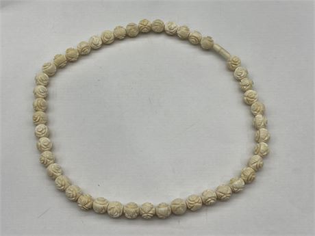 CHINESE CARVED IVORY BEADED NECKLACE