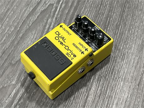 DUAL OVER DRIVE SD-2 BOSS GUITAR PEDDLE