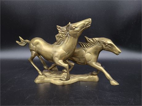 SOLID BRASS HORSE STATUE