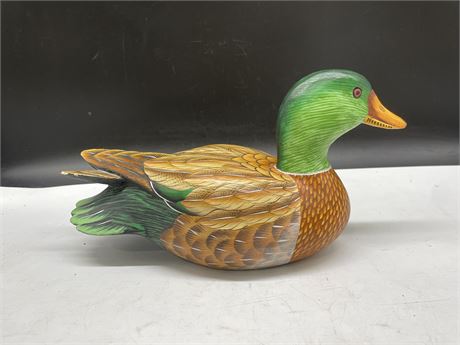 CARVED PAINTED WOODEN DUCK 12”