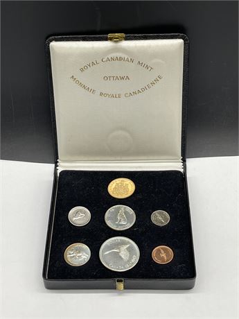 1867-1967 ROYAL CANADIAN MINT COIN SET - INCLUDES GOLD $20 COIN