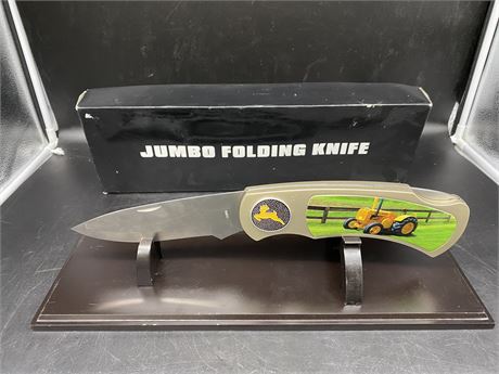 JUMBO FOLDING KNIFE & STAND
