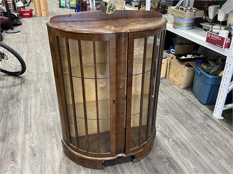 VINTAGE GLASS / WOOD CURVED CABINET W/GLASS SHELVES (4FT tall)