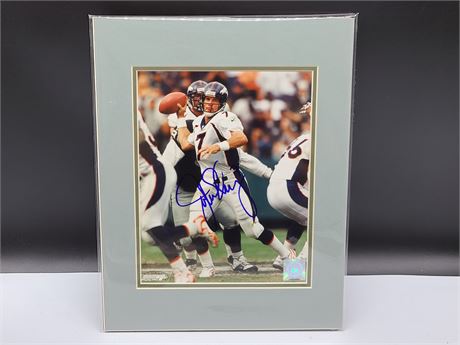 JOHN ELWAY (Denver Broncos) SIGNED PHOTOGRAPH, MATTED 11X14 WITH COA
