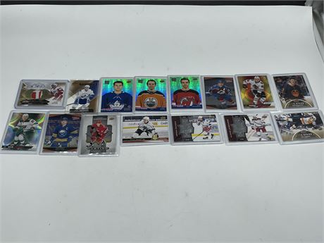 LOT OF NHL CARDS INCLUDING ROOKIES, AUTO, ETC