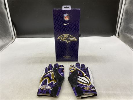 PAIR OF AUTHENTIC NFL BALTIMORE RAVENS NIKE VAPOR FLY FOOTBALL GLOVES - SMALL