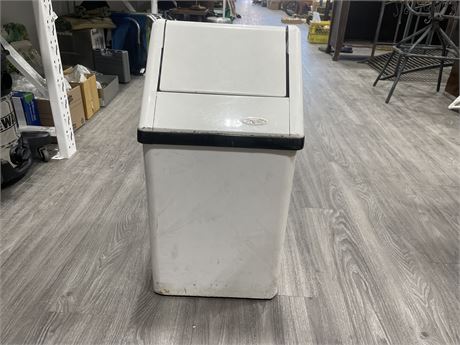 METAL FROST SWING LID GARBAGE CAN (13”x14”x25”)