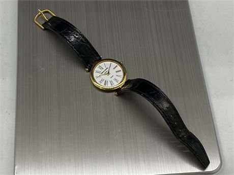 RARE PIERRE CARDIN THIN MENS WATCH COUTURE MODEL