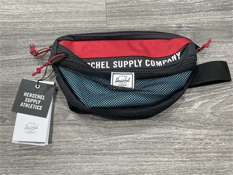 (NEW) HERSCHEL SUPPLY ATHLETICS FANNY PACK W/ TAGS