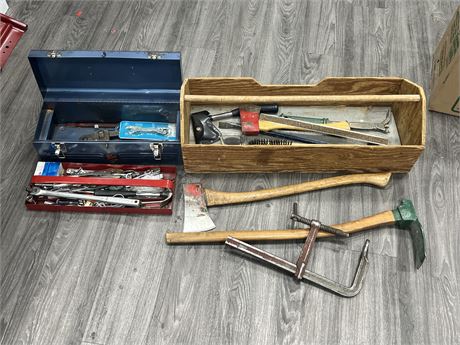 TOOL CARRIER / TOOL BOX W/CONTENTS