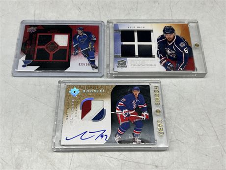 (2) QUAD JERSEY CARDS & ROOKIE AUTO / JERSEY CARD