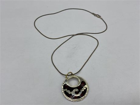 STERLING PENDANT WITH RED INLAY AND CHAIN