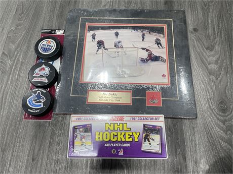 SEALED SCORE NHL HOCKEY CARDS 1991 COLLECTOR SET & MISC HOCKEY MEMORABILIA