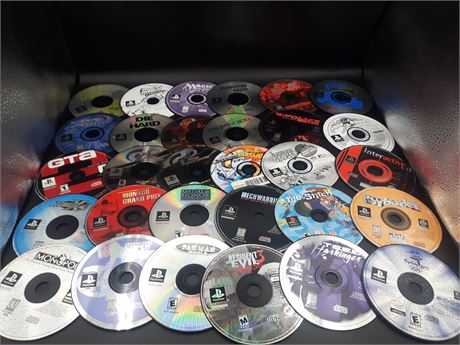 COLLECTION OF PLAYSTATION ONE GAMES - DISC ONLY