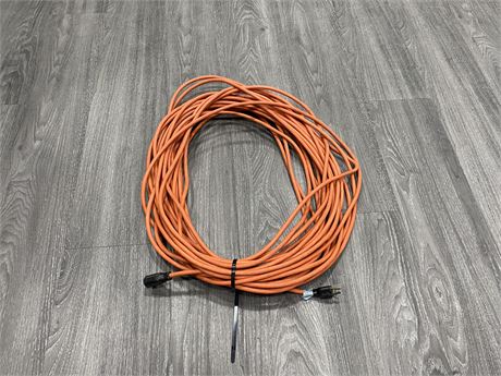 100FT EXTENSION CORD 3-WIRE 16/3