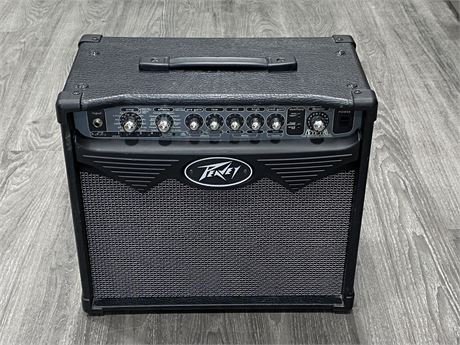 PEAVEY VYPYR GUITAR AMP - WORKING (16.5”X15”)
