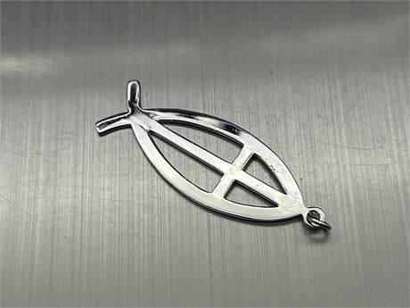 925 STERLING SILVER FISH PENDANT