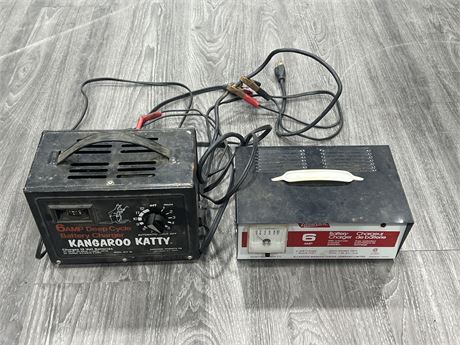 (2) 6 AMP BATTERY CHARGERS - UNTESTED