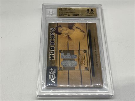 GRADE 9.5 L/E TED WILLIAMS JERSEY CARD #27/50 (2005 UD)