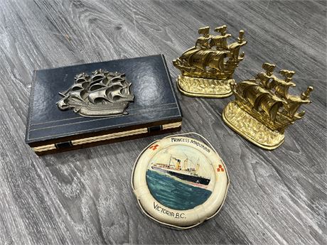 LOT OF NAUTICAL COLLECTABLES
