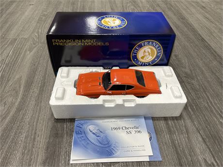 FRANKLIN MINT 1:24 SCALE 1969 CHEVELLE SS 396 DIECAST CAR - MINT IN BOX