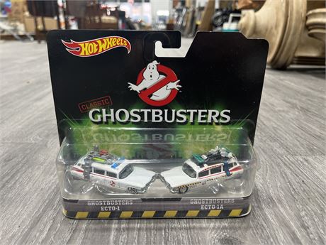 HOT WHEELS CLASSIC GHOSTBUSTERS DUAL ECTO-1 (MISP)