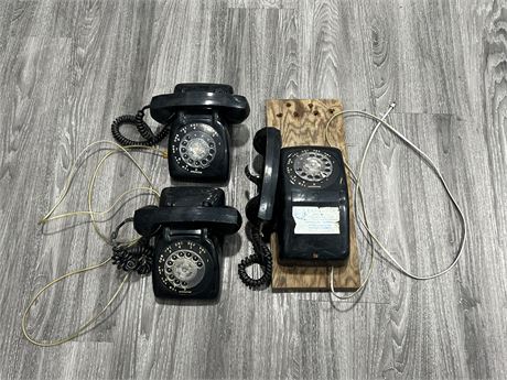 3 VINTAGE ROTARY PHONES