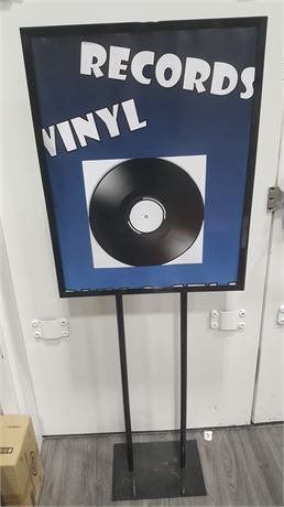 RECORDS SIGN