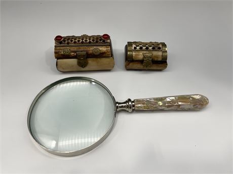 2 VINTAGE BONE BOXES & MOTHER OF PEARL MAGNIFYING GLASS (MAGNIFYING GLASS 11”)