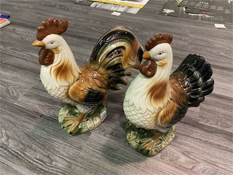 ROOSTER & HEN DECORATIONS 14” TALL