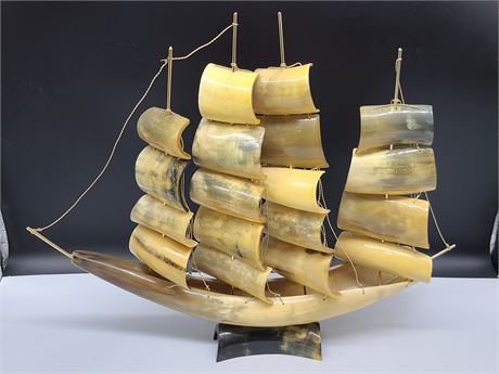 MADE IN ITALY HORN SHIP DISPLAY (20"x16.5")