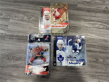 3 MCFARLANE NHL COLLECTABLES