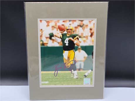 BRETT FAVRE (Green Bay Packers)SIGNED PHOTOGRAPH, MATTED 11X14 WITH COA