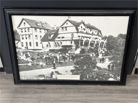 VINTAGE PICTURE OF NORTH VANCOUVER HOTEL (40”x28”)