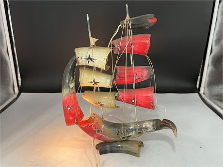 VINTAGE HORN SHIP LAMP (14”)
